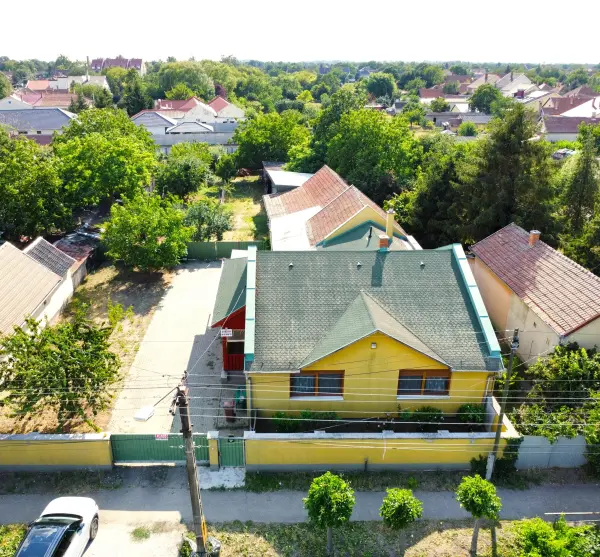 Eladó családi ház, Heves 2+1 szoba 94 m² 54.9 M Ft