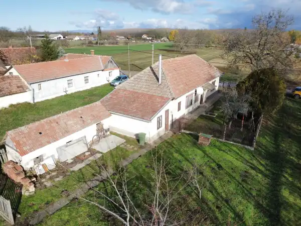 Eladó családi ház, Jászágó 2 szoba 78 m² 18.9 M Ft