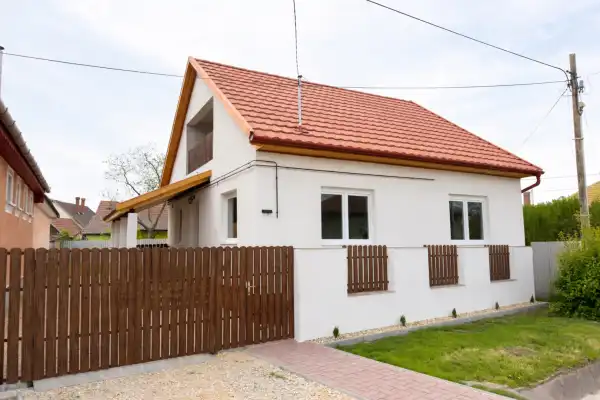 Eladó családi ház, Jászapáti 2 szoba 65 m² 29.5 M Ft