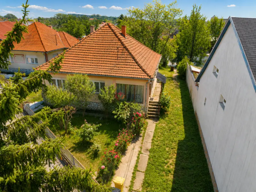 eladó családi ház, Kerecsend