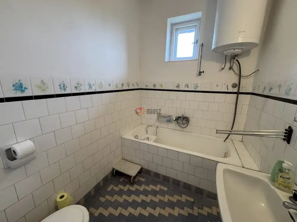 Heves megye - Nagyút