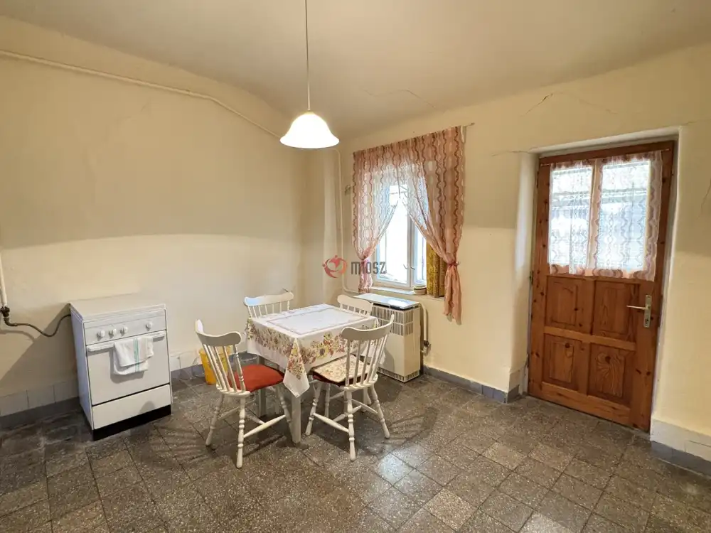 Heves megye - Nagyút